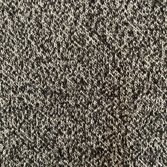 on the byas Sweat Shirt - Picture 3 of 5